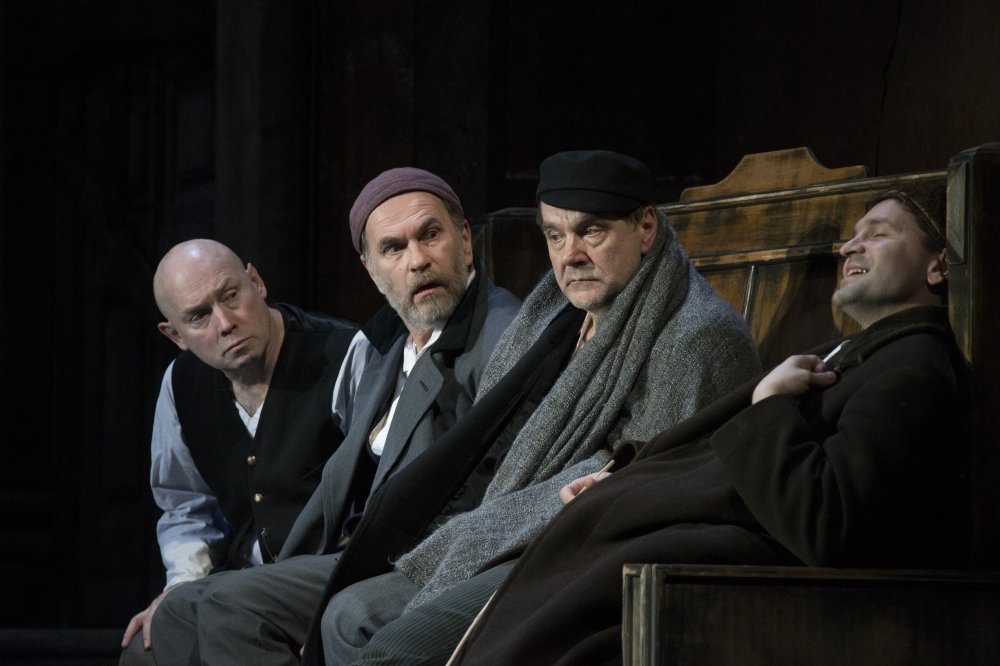 Film Smile Upon Us, Lord